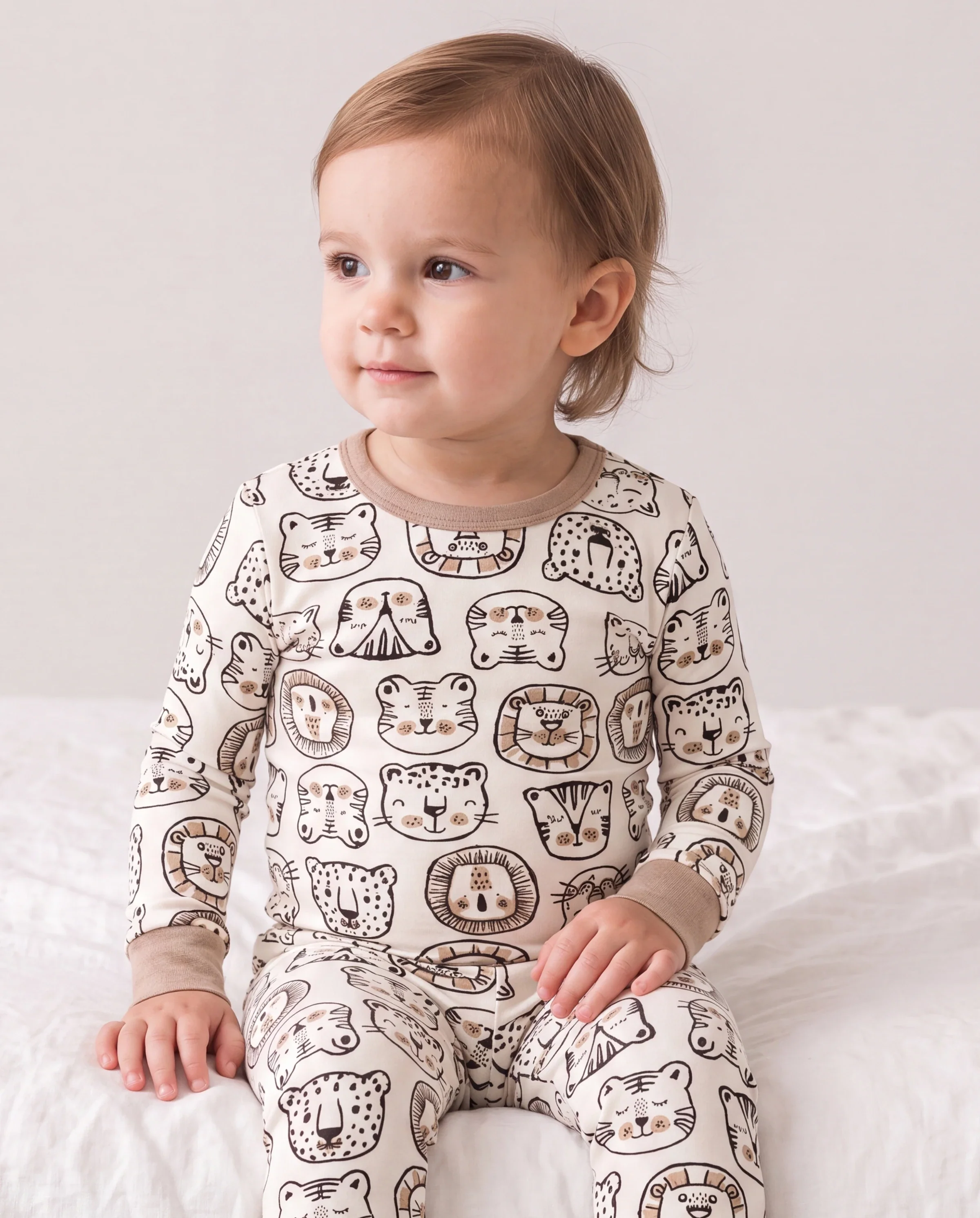 Christmas / Halloween Pajama 2-piece Bamboo Pajamas Set With Childlike Print for Baby / Toddler( Snug-Fitting) Khaki - Image 4