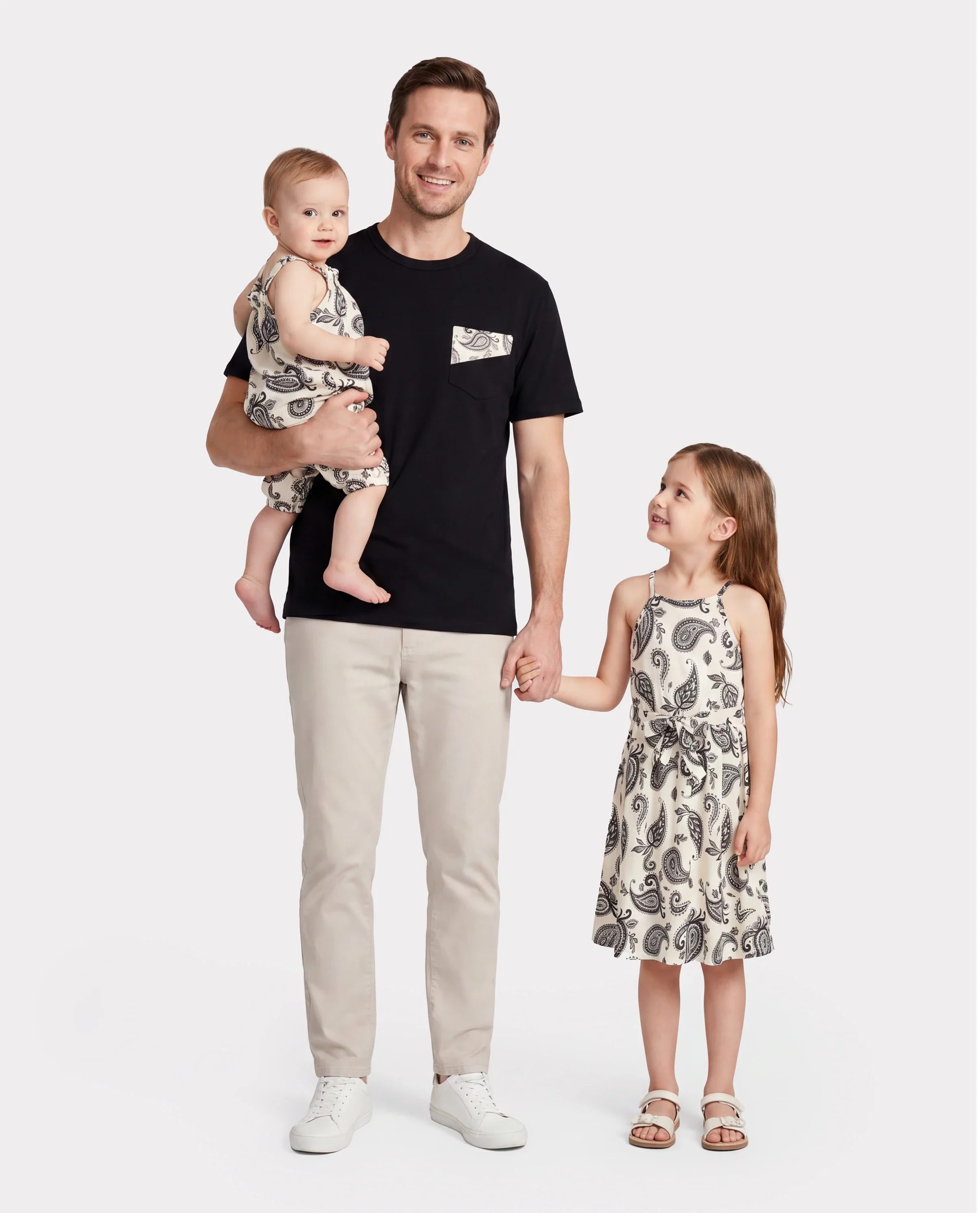 Daddy & Daughter Paisley Print Outfits Sleeveless Spaghetti Strap Dress & Cotton T-Shirt for Mom, Dad, & Kids Perfect for Family Outings & Photos Black