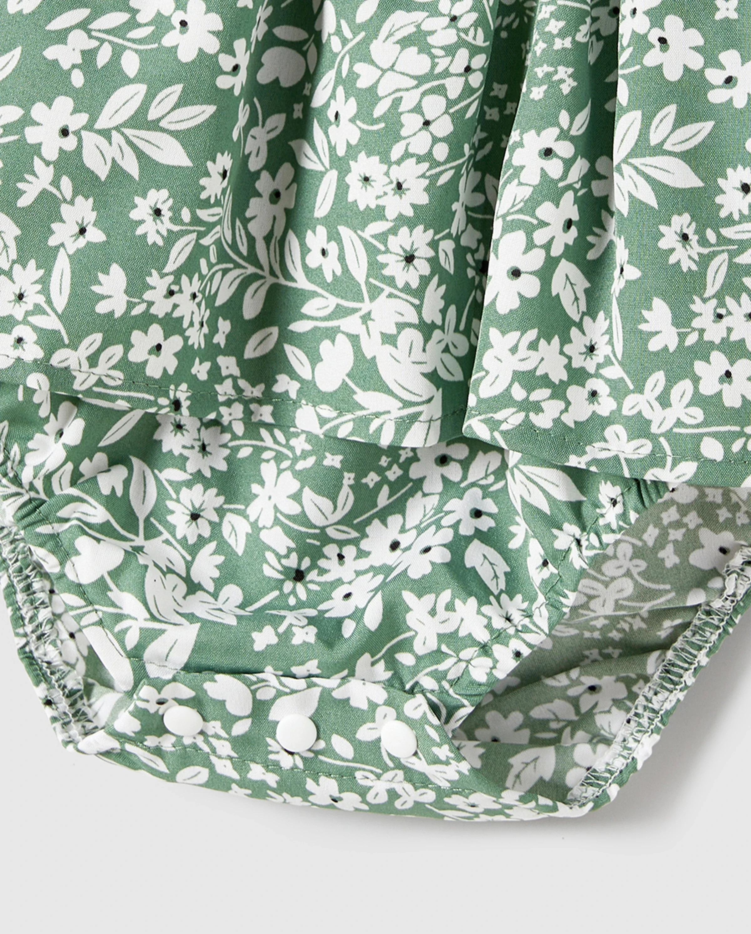 Elegant Broken Flower Matching Outfits for Family, Smocking Design, Medium Thickness Green - Image 8