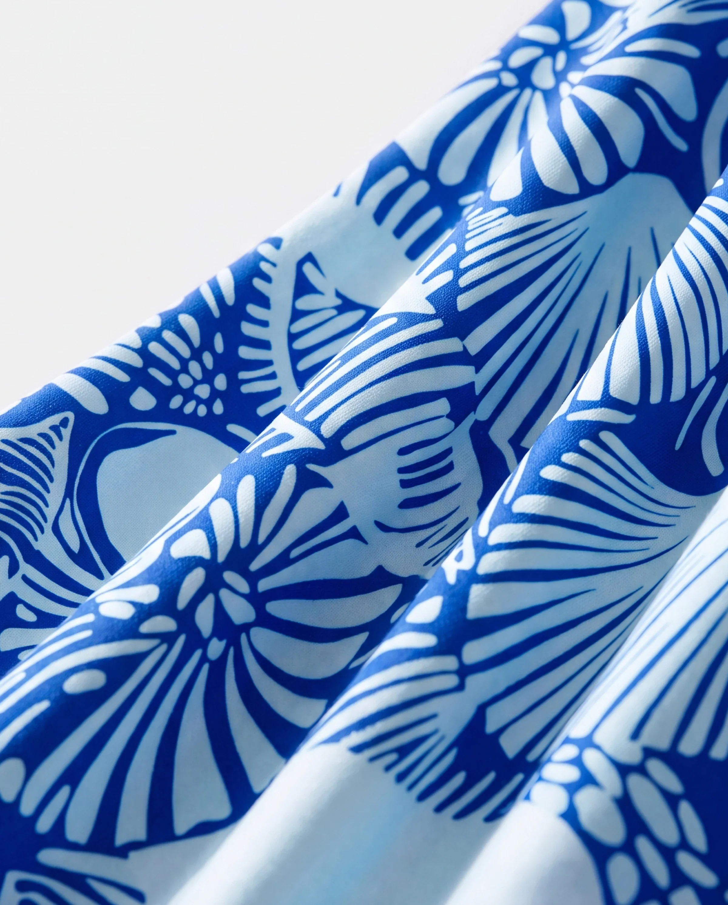 Matching Family Shell Print Swimwear Floral two-piece Bikini & Swim Shorts Set for Mom, Dad, & Kids, Perfect for Beach Days & Pool Parties Blue - Image 7
