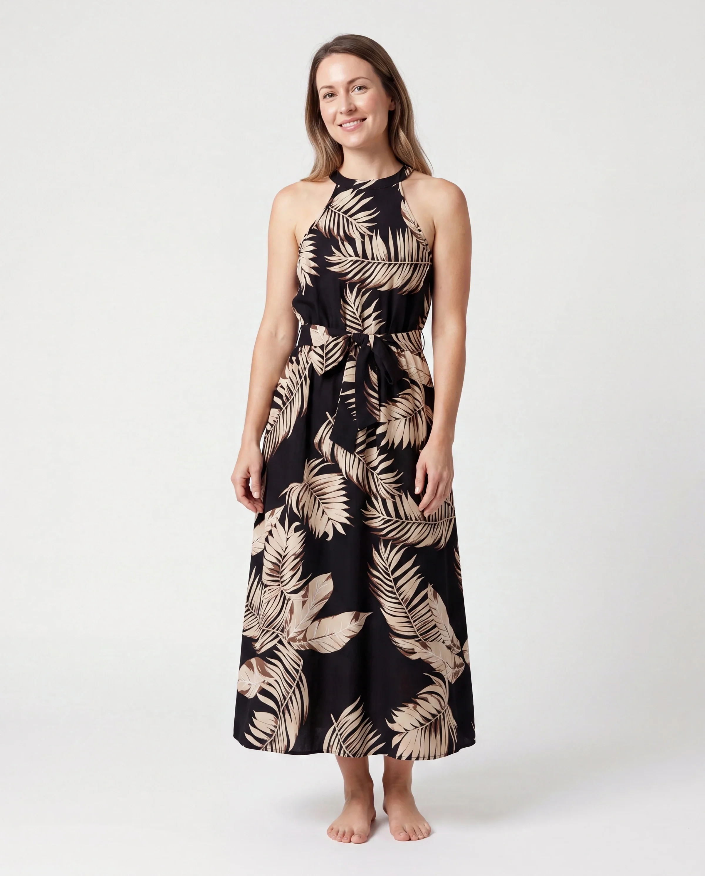 Mommy and Me Family Matching Solid Leaf Sleeveless Halter Dresses And Short Sleeve Tops Sets Black - Image 2