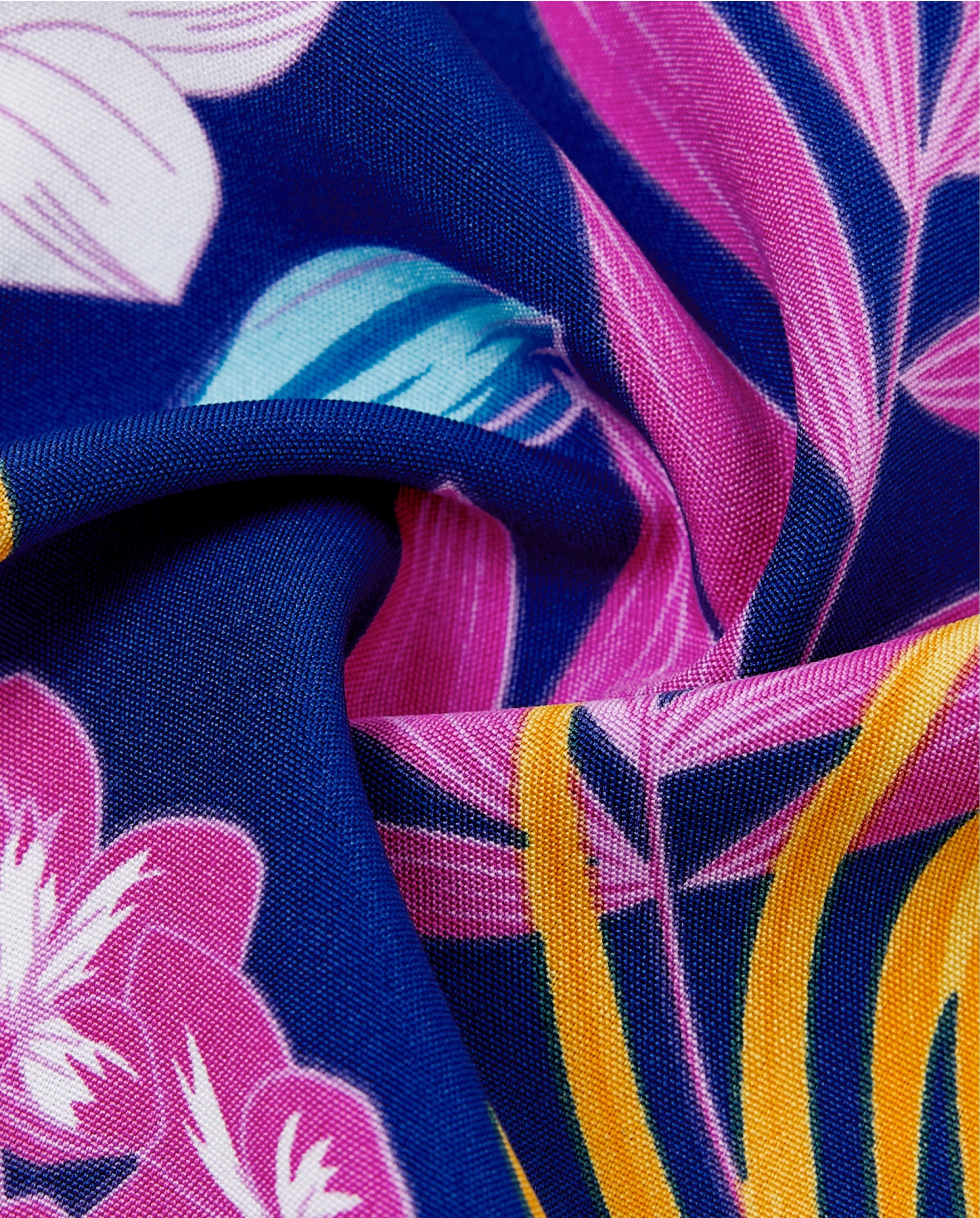 Mommy and Me Matching Family Hawaiian Outfits Tropical Floral Print Strap Dress or Short-sleeve Shirts & Shorts Set Summer Beachwear Set for Vacation Deep Blue - Image 6