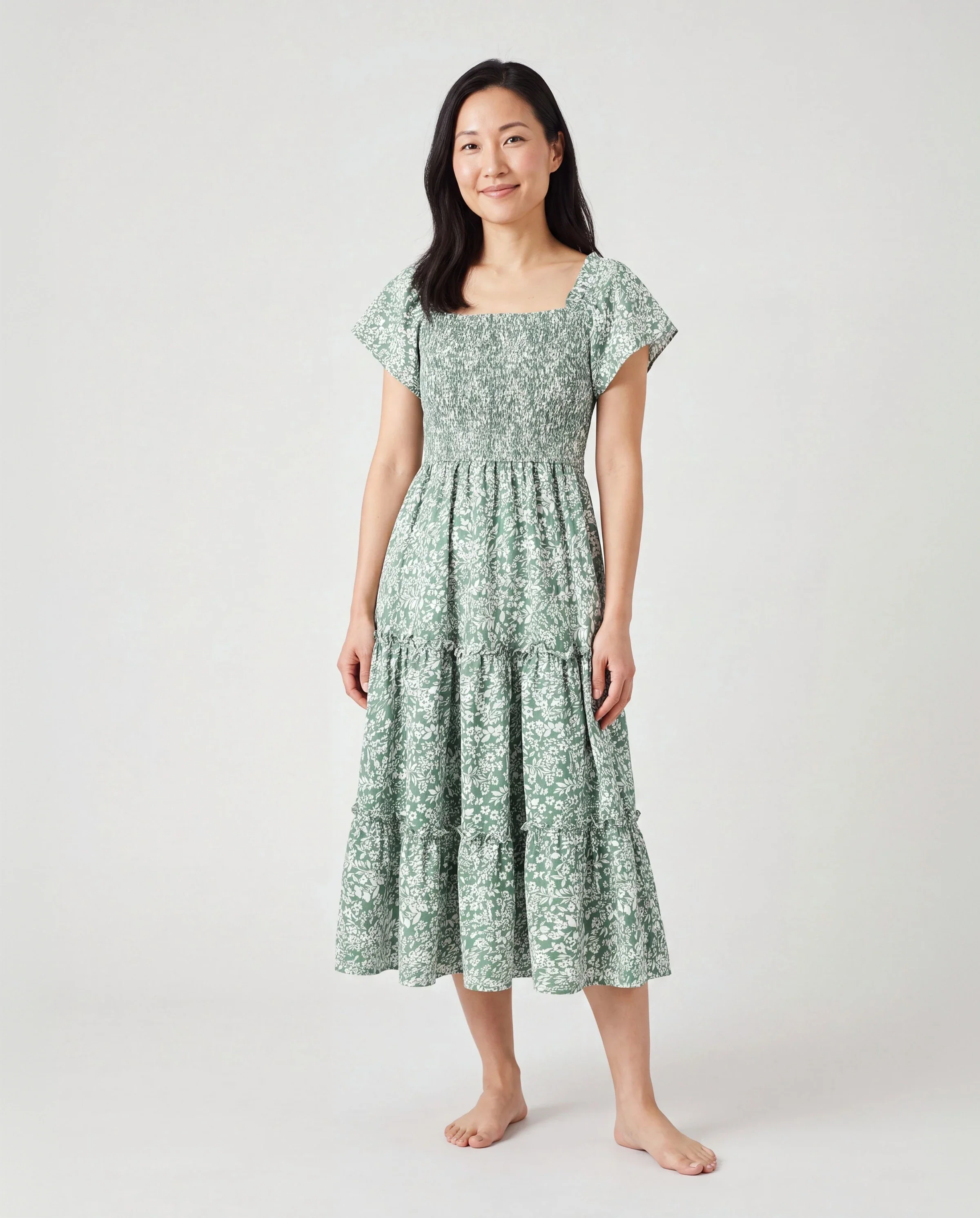 Mommy & me Elegant Broken Flower Matching Outfits for Family, Smocking Design, Medium Thickness Green - Image 2