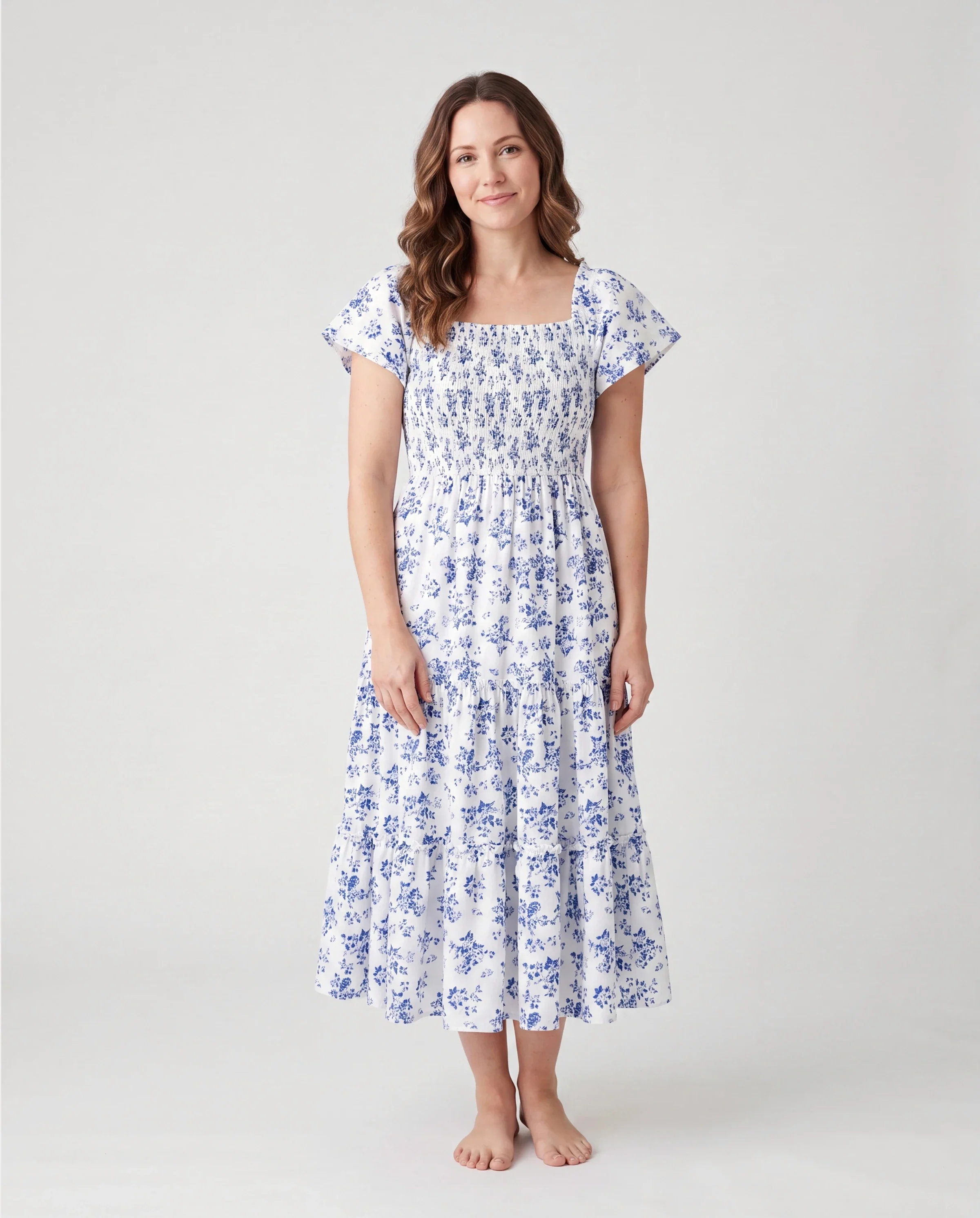 Mommy & me Outfit: Floral Smocking Casual Suit BLUEWHITE - Image 2