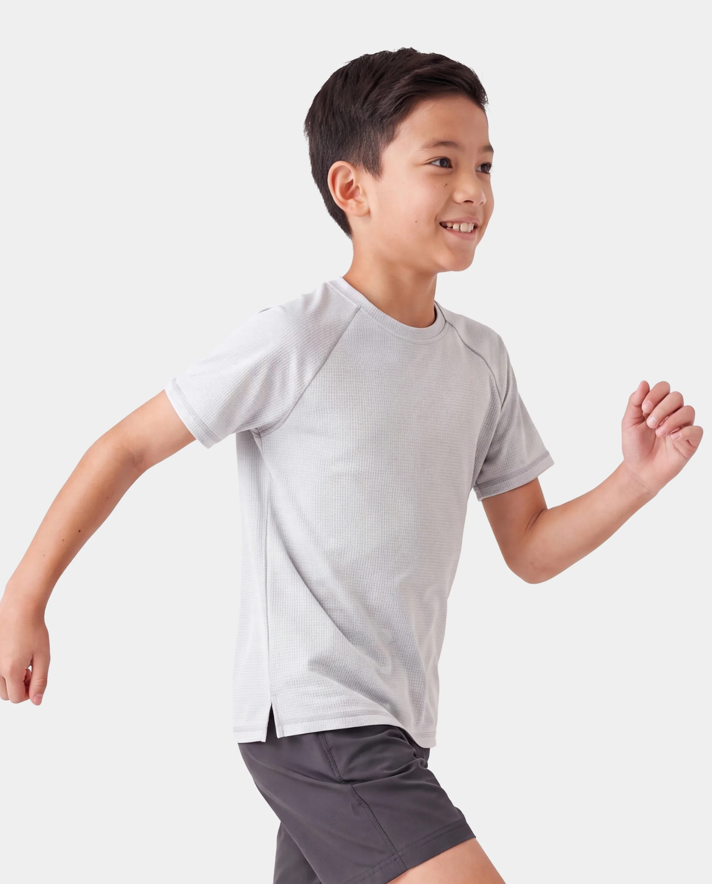 PatPat Lightflow Activewear Kid Boy Athletic Breathable Air-Grid Ultra Lightweight Short Sleeve T-Shirt Grey - Image 4