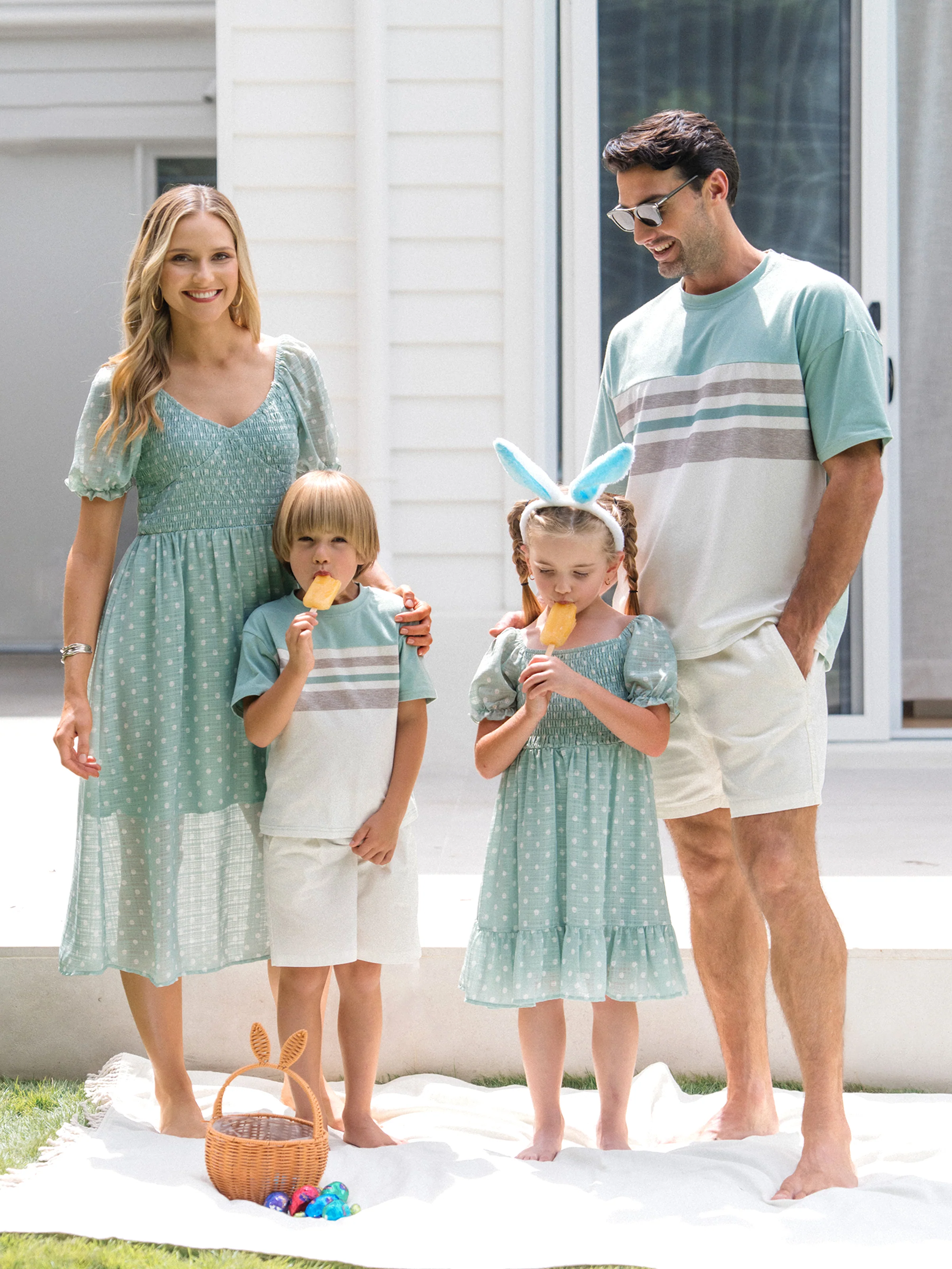 Toddler/Kid Girl Polka Dot Puff-sleeve Dress, Perfect for Family Outings & Photos Light Green - Image 2